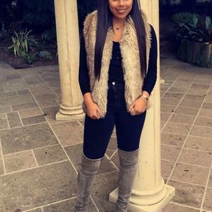 Meet your Posher, Erica